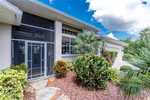 Casa en venta en Port Charlotte, Florida, 3 dormitorios, 193.7 m2 № 1866934 - foto 3