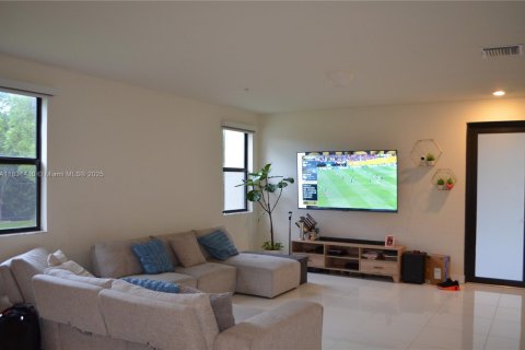 Copropriété à louer à Doral, Floride: 3 chambres, 132.76 m2 № 1809696 - photo 6