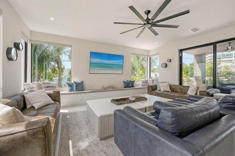 Villa ou maison à vendre à Sarasota, Floride: 6 chambres, 321.35 m2 № 1849807 - photo 18