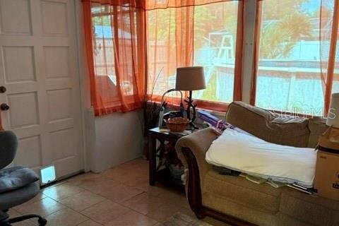 House in Inverness, Florida 2 bedrooms, 101.45 sq.m. № 2348008 - photo 10