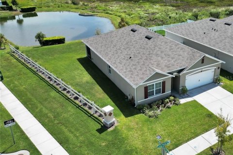 House in Lakeland, Florida 4 bedrooms, 173.45 sq.m. № 1844850 - photo 30