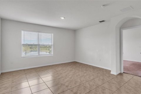 House in Lakeland, Florida 4 bedrooms, 173.45 sq.m. № 1844850 - photo 12