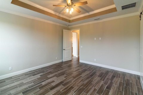 House in Leesburg, Florida 3 bedrooms, 184.6 sq.m. № 2150916 - photo 13