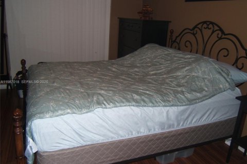 Купить кондоминиум в Майами, Флорида 2 спальни, 91.51м2, № 2049158 - фото 2