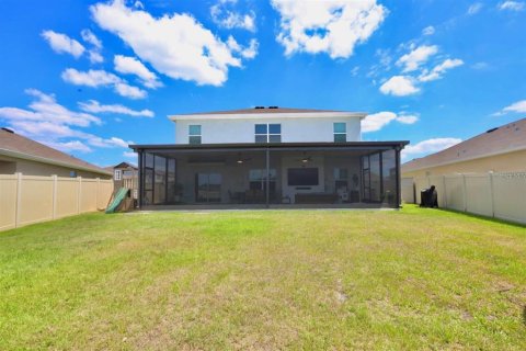 House in Wesley Chapel, Florida 5 bedrooms, 242.01 sq.m. № 1798617 - photo 2