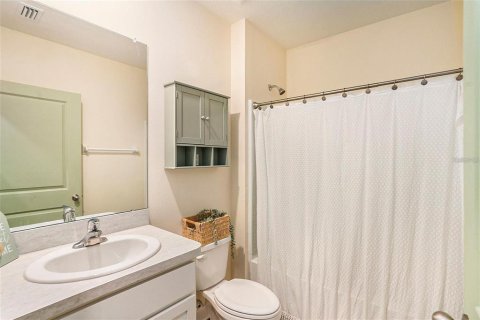 House in Wesley Chapel, Florida 5 bedrooms, 242.01 sq.m. № 1798617 - photo 17