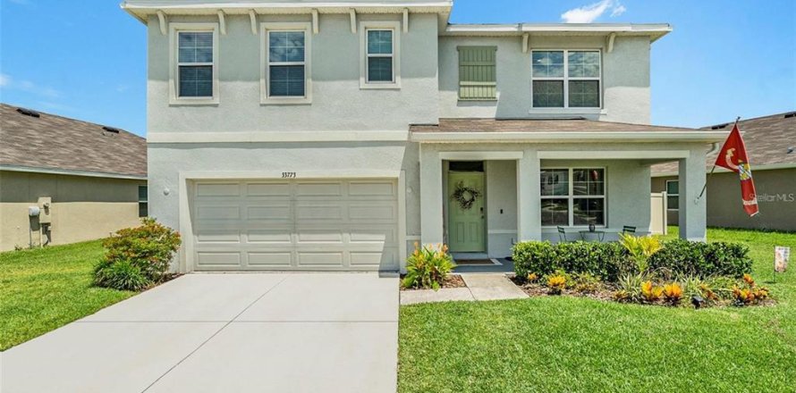 Casa en Wesley Chapel, Florida 5 dormitorios, 242.01 m2 № 1798617