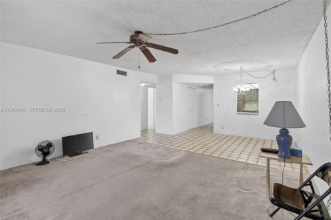 Купить кондоминиум в Дейви, Флорида 2 спальни, 104.61м2, № 2010246 - фото 17