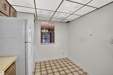 Купить кондоминиум в Дейви, Флорида 2 спальни, 104.61м2, № 2010246 - фото 11