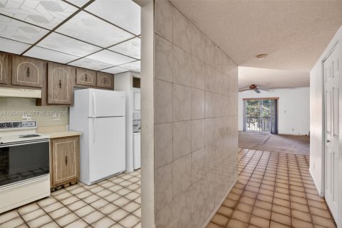 Купить кондоминиум в Дейви, Флорида 2 спальни, 104.61м2, № 2010246 - фото 7