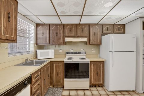 Купить кондоминиум в Дейви, Флорида 2 спальни, 104.61м2, № 2010246 - фото 8