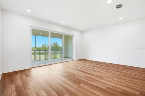 Touwnhouse à louer à Seminole, Floride: 3 chambres, 208.01 m2 № 2419844 - photo 5