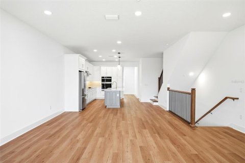 Touwnhouse à louer à Seminole, Floride: 3 chambres, 208.01 m2 № 2419844 - photo 10