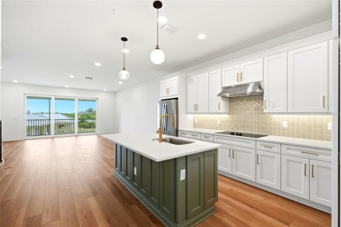 Touwnhouse à louer à Seminole, Floride: 3 chambres, 208.01 m2 № 2419844 - photo 14