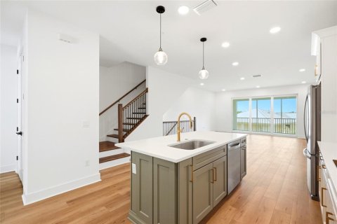 Touwnhouse à louer à Seminole, Floride: 3 chambres, 208.01 m2 № 2419844 - photo 13