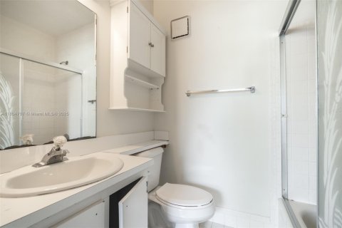 Купить таунхаус в Помпано-Бич, Флорида 2 спальни, 93.65м2, № 1700937 - фото 15