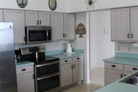 Villa ou maison à vendre à Kissimmee, Floride: 3 chambres, 163.51 m2 № 2348292 - photo 22