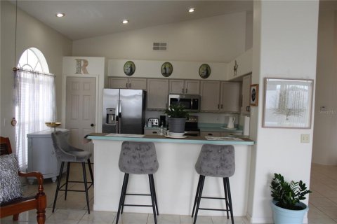 Villa ou maison à vendre à Kissimmee, Floride: 3 chambres, 163.51 m2 № 2348292 - photo 21