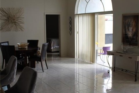 Villa ou maison à vendre à Kissimmee, Floride: 3 chambres, 163.51 m2 № 2348292 - photo 20