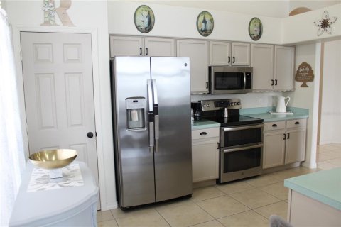 Villa ou maison à vendre à Kissimmee, Floride: 3 chambres, 163.51 m2 № 2348292 - photo 24