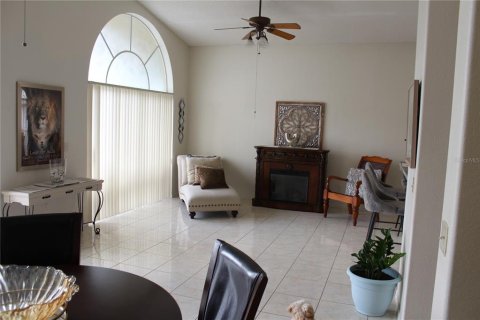 Villa ou maison à vendre à Kissimmee, Floride: 3 chambres, 163.51 m2 № 2348292 - photo 19