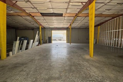 Commercial property in Brooksville, Florida 510.96 sq.m. № 2210844 - photo 4