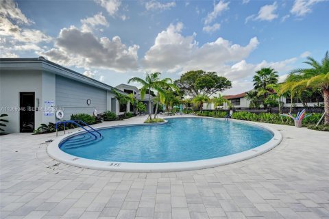 Condominio en venta en Delray Beach, Florida, 1 dormitorio, 84.73 m2 № 2027539 - foto 18