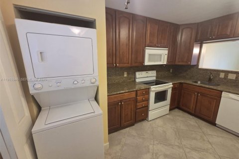 Condominio en venta en Delray Beach, Florida, 1 dormitorio, 84.73 m2 № 2027539 - foto 6
