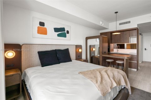 Condo in Miami, Florida  № 2052926 - photo 2