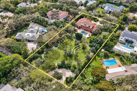 Casa en venta en Pinecrest, Florida, 6 dormitorios, 594.39 m2 № 2179968 - foto 8