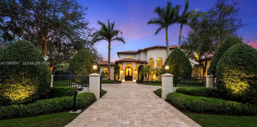 Casa en Pinecrest, Florida 6 dormitorios, 594.39 m2 № 2179968