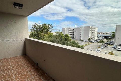 Купить кондоминиум в Хайалиа, Флорида 2 спальни, 95.22м2, № 2051033 - фото 6