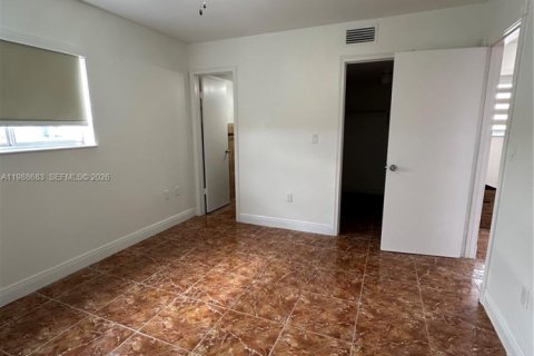 Купить кондоминиум в Хайалиа, Флорида 2 спальни, 95.22м2, № 2051033 - фото 10