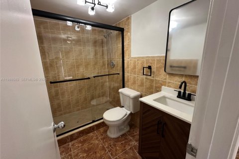 Купить кондоминиум в Хайалиа, Флорида 2 спальни, 95.22м2, № 2051033 - фото 9