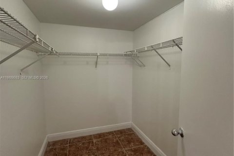 Купить кондоминиум в Хайалиа, Флорида 2 спальни, 95.22м2, № 2051033 - фото 8