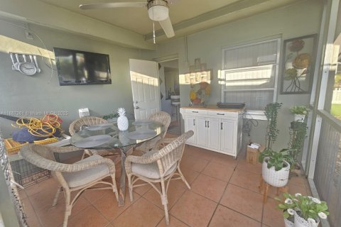 Casa en venta en Tamarac, Florida, 2 dormitorios, 96.43 m2 № 1933028 - foto 12