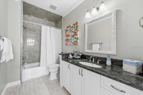 Villa ou maison à vendre à New Port Richey, Floride: 6 chambres, 577.67 m2 № 2394088 - photo 17