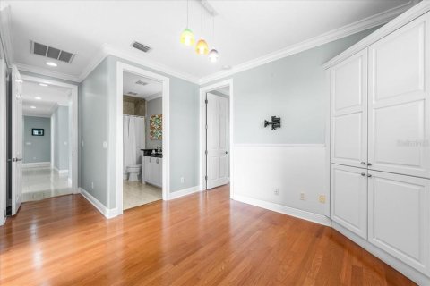 Villa ou maison à vendre à New Port Richey, Floride: 6 chambres, 577.67 m2 № 2394088 - photo 14