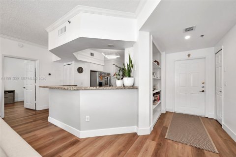 Condominio en venta en Aventura, Florida, 2 dormitorios, 100.06 m2 № 2052590 - foto 6
