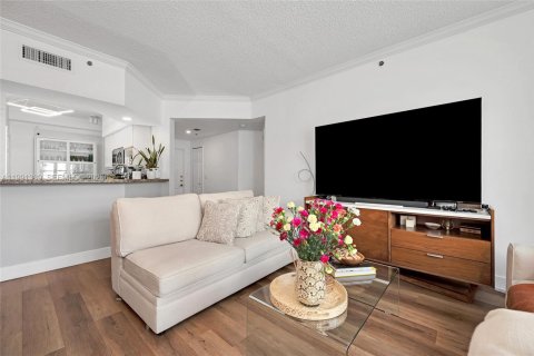 Condominio en venta en Aventura, Florida, 2 dormitorios, 100.06 m2 № 2052590 - foto 17