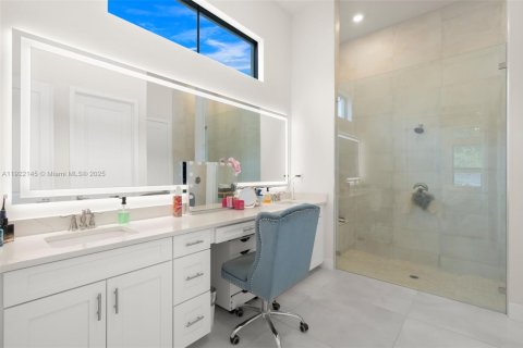 House in Parkland, Florida 3 bedrooms, 329.8 sq.m. № 1976164 - photo 27