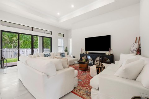 House in Parkland, Florida 3 bedrooms, 329.8 sq.m. № 1976164 - photo 21