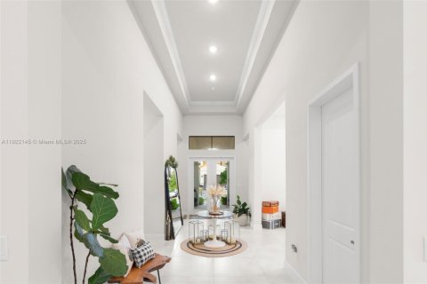 House in Parkland, Florida 3 bedrooms, 329.8 sq.m. № 1976164 - photo 8