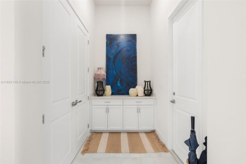 House in Parkland, Florida 3 bedrooms, 329.8 sq.m. № 1976164 - photo 12