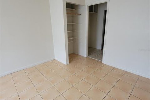 Apartamento en alquiler en Orlando, Florida, 3 dormitorios, 111.48 m2 № 1916896 - foto 4