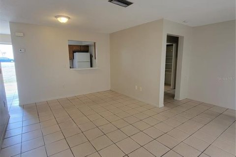 Apartamento en alquiler en Orlando, Florida, 3 dormitorios, 111.48 m2 № 1916896 - foto 13