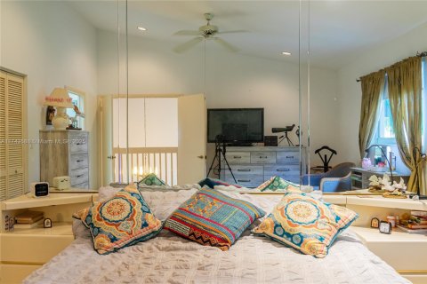 Villa ou maison à vendre à Miami, Floride: 3 chambres, 172.24 m2 № 1960004 - photo 6