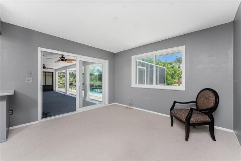 House in Punta Gorda, Florida 3 bedrooms, 175.03 sq.m. № 1912023 - photo 17