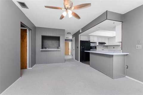 House in Punta Gorda, Florida 3 bedrooms, 175.03 sq.m. № 1912023 - photo 19
