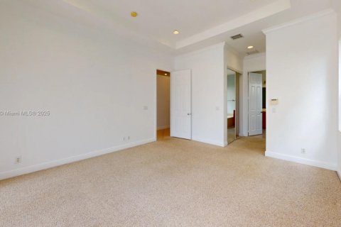 House in Davie, Florida 4 bedrooms, 256.6 sq.m. № 1696798 - photo 26